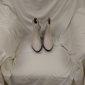 Universal Thread Shoes - NWT Boots Universal Thread Shoes - NWT Boots